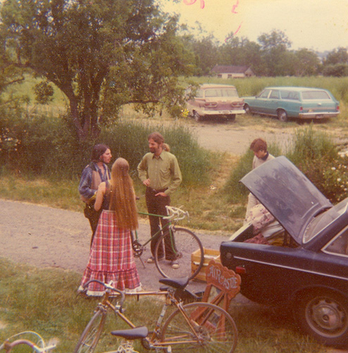 ZZ 395 E cotati house - Packing up to head to Venice - summer of 1975 - Dave Godet - Jan Dungan - Michael Holmes - Ted Leyhe